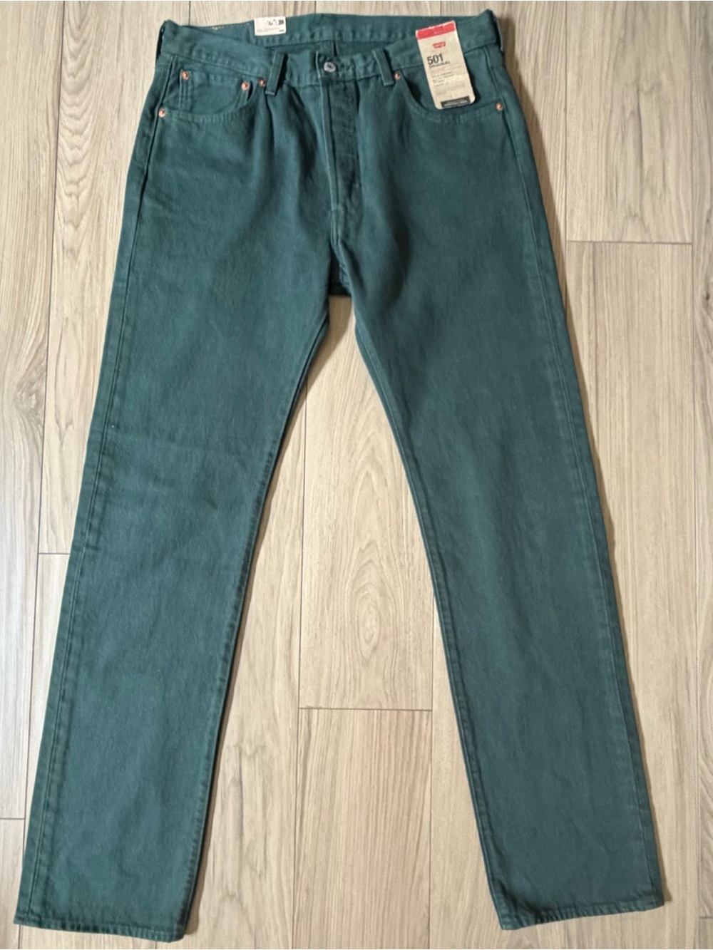 NWT Levi's 501 Original Fit 33x34 Straight Button Fly Men's Jeans Green